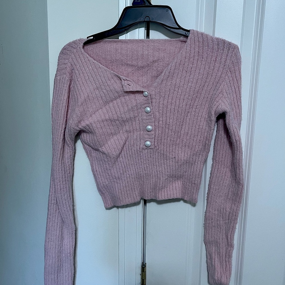 Women’s cropped sweater